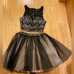 black and tan hoco dress - size 3